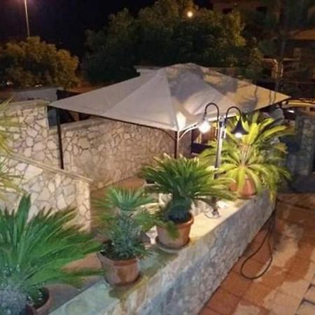 לינה וארוחת בוקר גאליפולי A Casa Di Sonja מראה חיצוני תמונה
